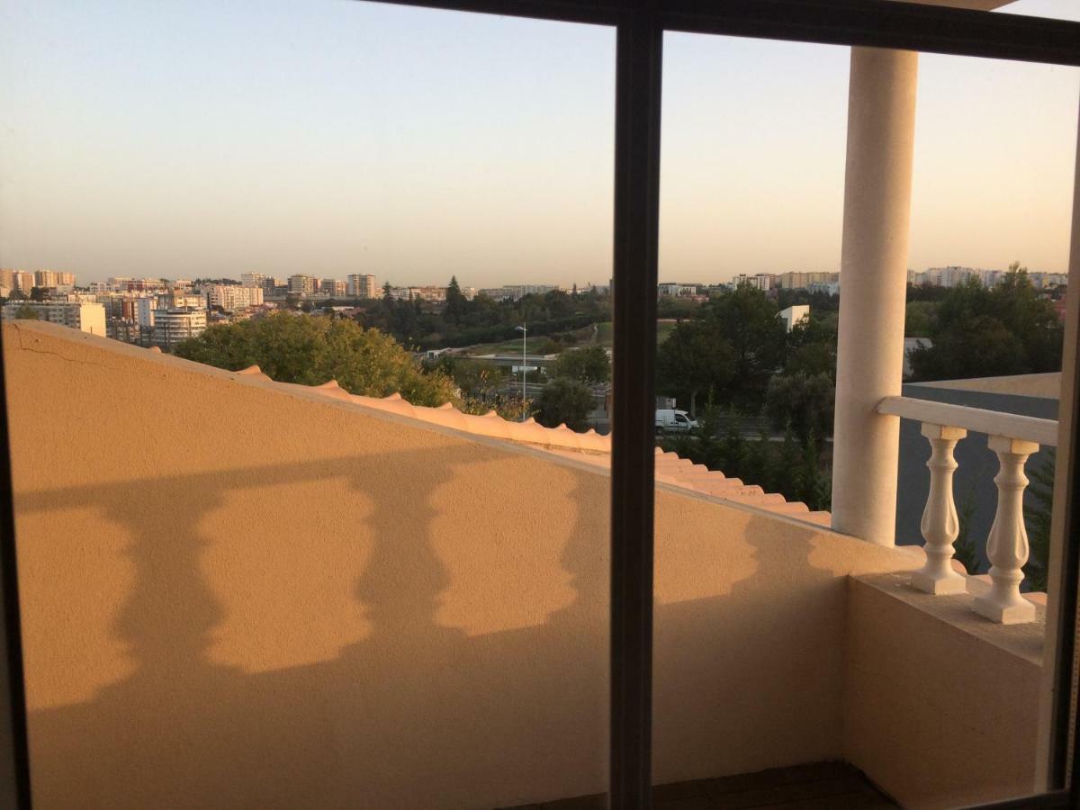 Sunny Suites Golf And Free Parking Guest House Lissabon Exterior foto